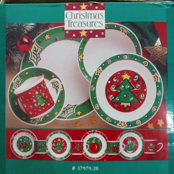 2 Gibson Designs Christmas Treasures SAUCERS PLATE - Picture 3 of 9